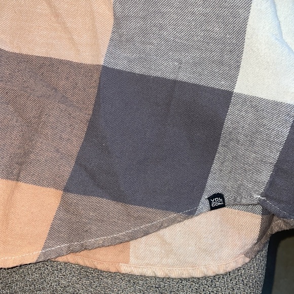 Volcom Plaid Shirt - Picture 4 of 7